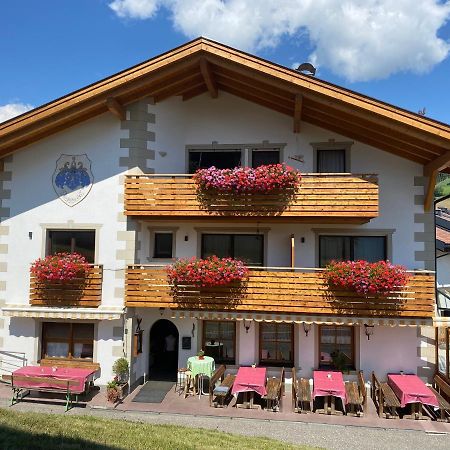 Gasthaus St. Valentin Chiusa Eksteriør bilde