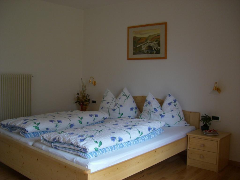 Gasthaus St. Valentin Chiusa Rom bilde