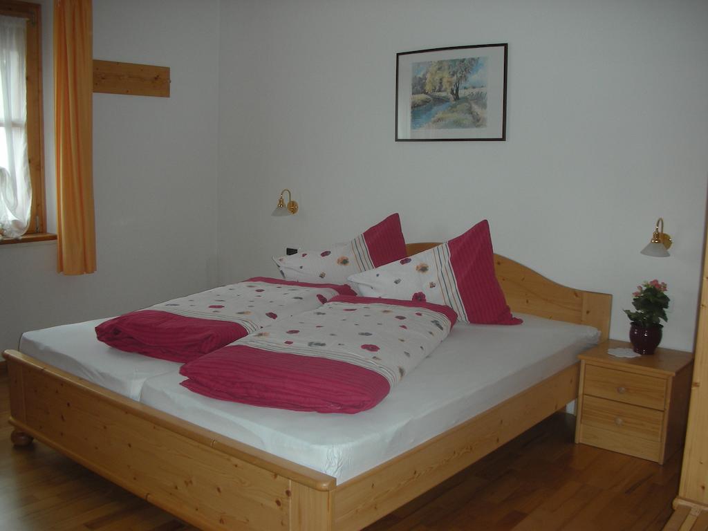 Gasthaus St. Valentin Chiusa Rom bilde
