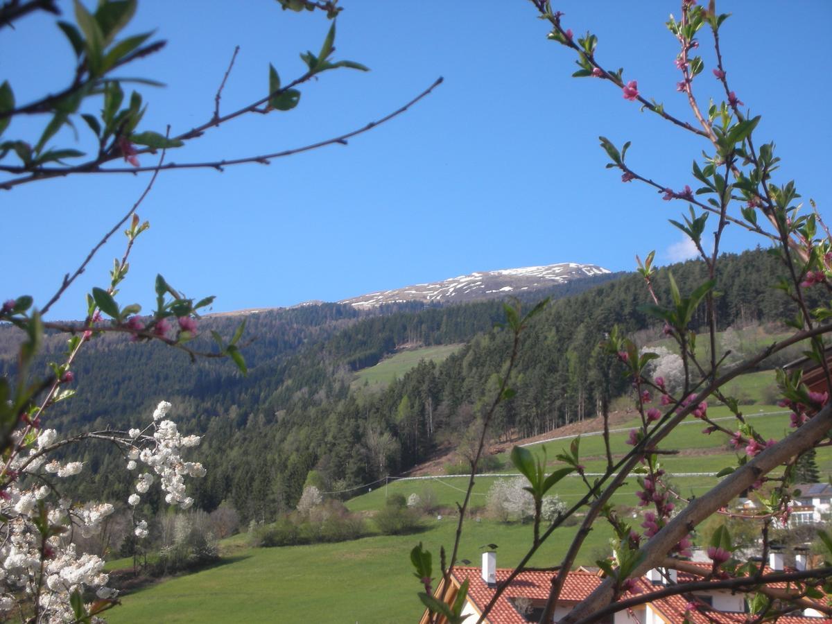 Gasthaus St. Valentin Chiusa Eksteriør bilde
